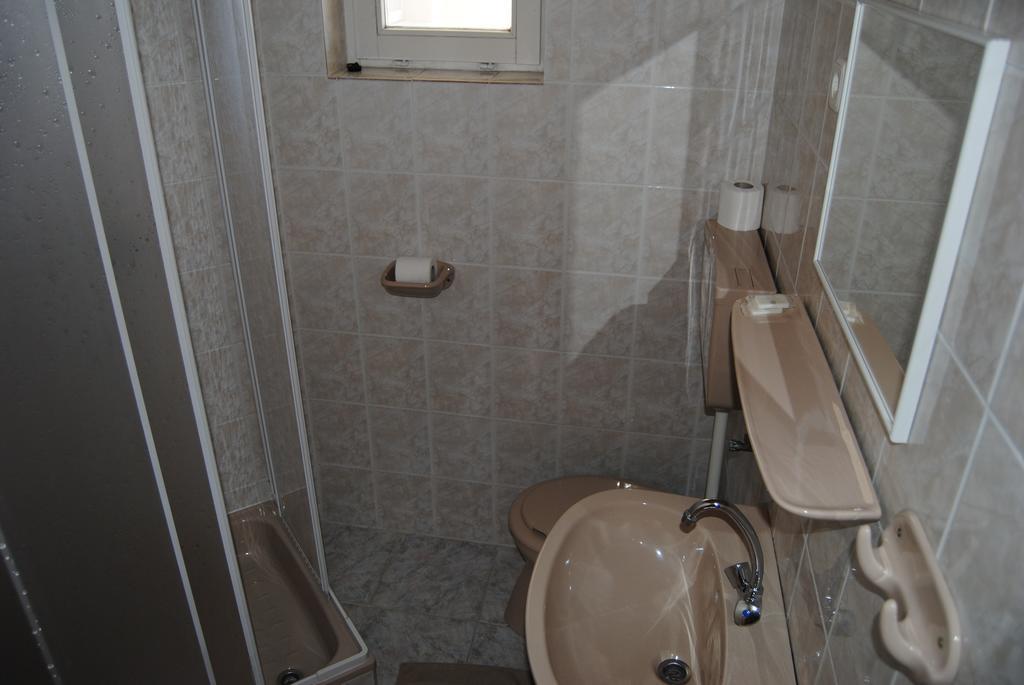 Villa Hedi Dunakiliti Chambre photo